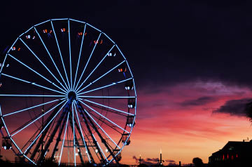 Ferris wheel at sunset