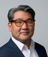 Steven Kim Headshot